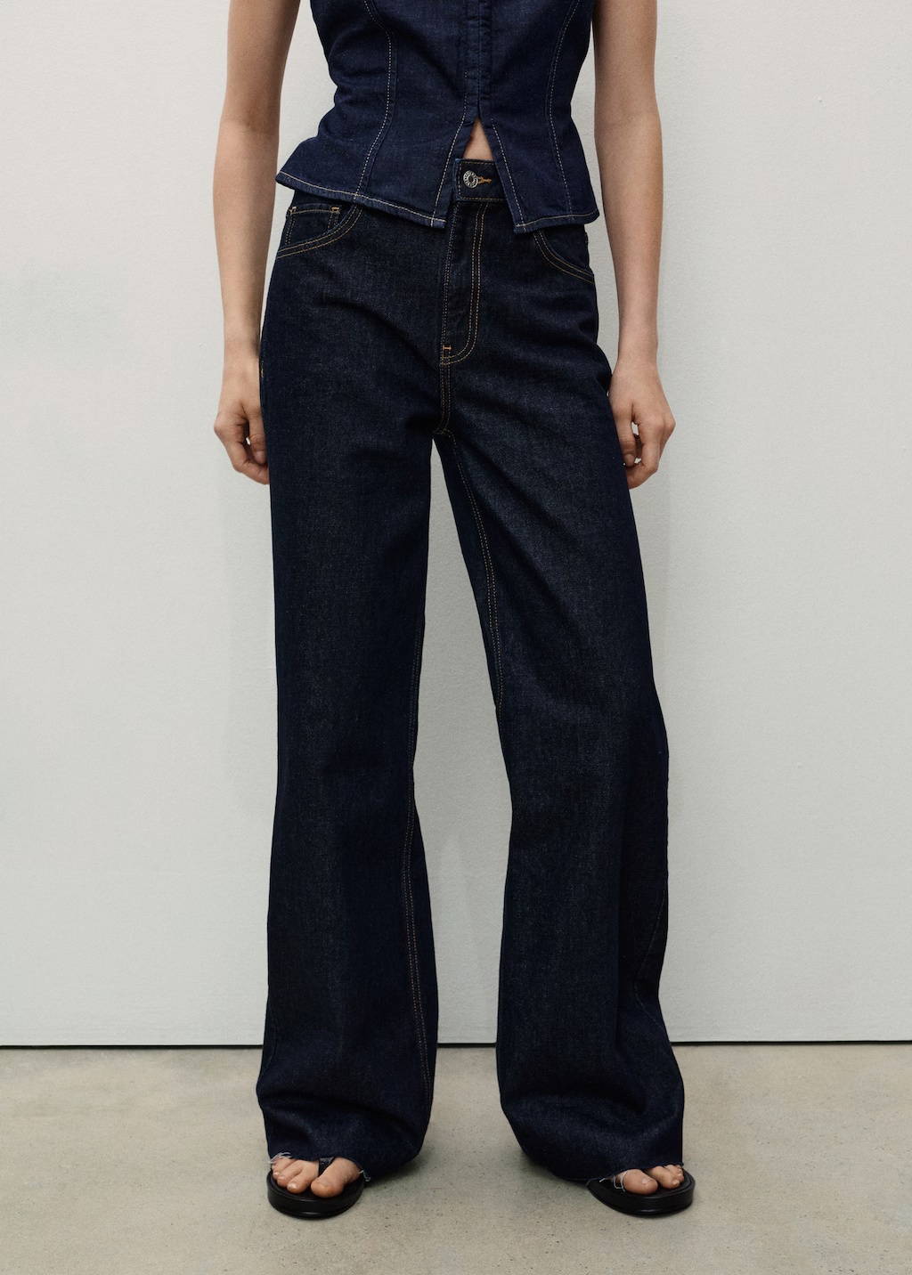 Danila wide leg rinse-wash jeans