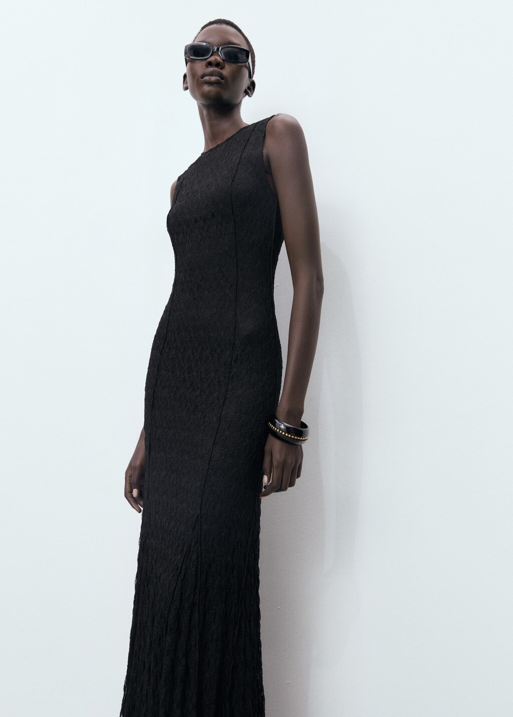 Long lace dress