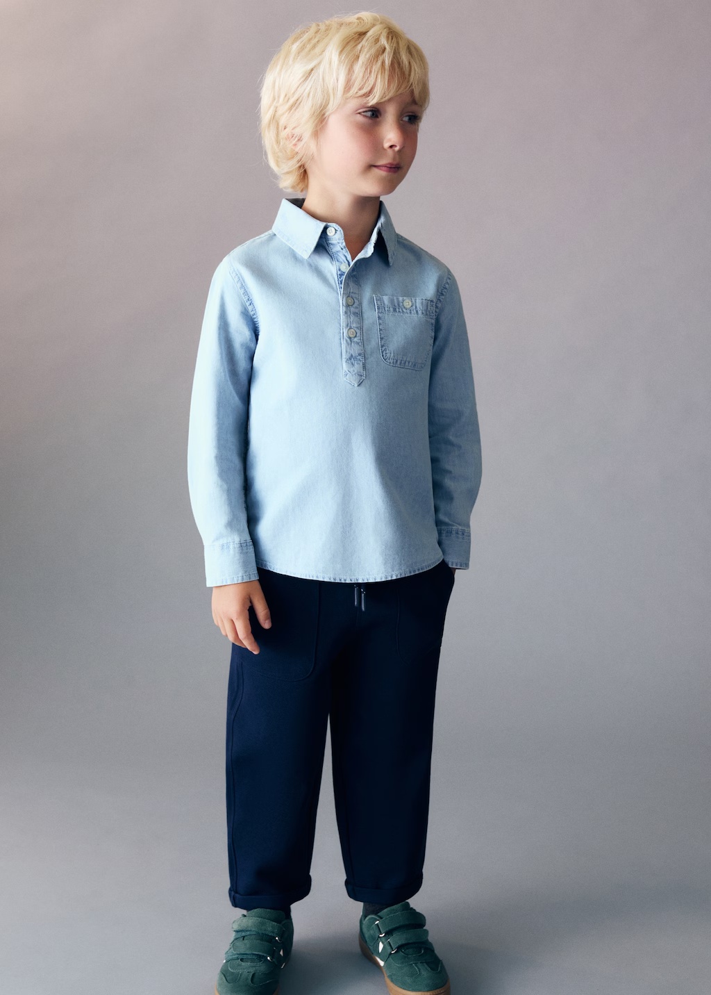 Pocket denim shirt