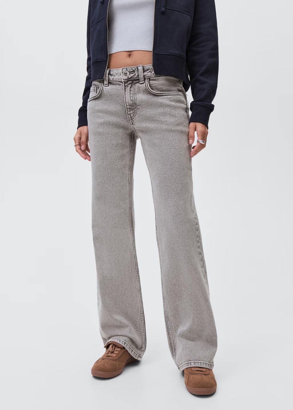 Straight jeans with embroidered butterflies