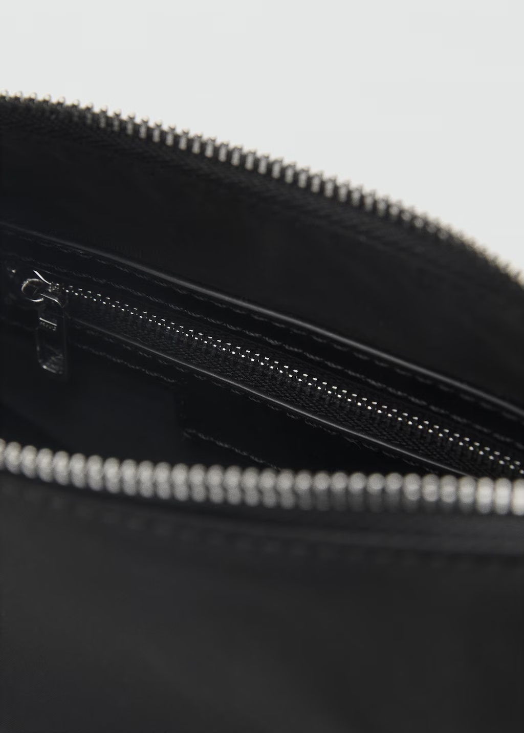 Small nylon shoulder bag 6 Small nylon shoulder bag