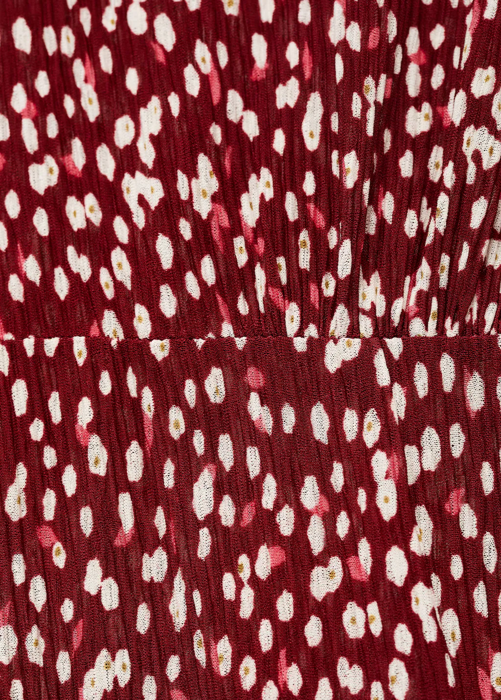 Printed dress with side opening 12 Printed dress with side opening