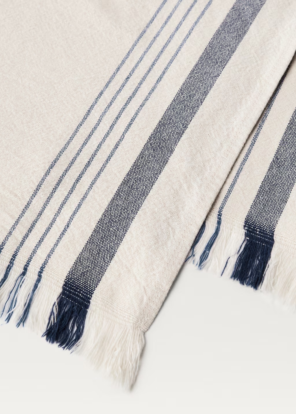 Fringed multi-striped sarong towel 6 Fringed multi-striped sarong towel
