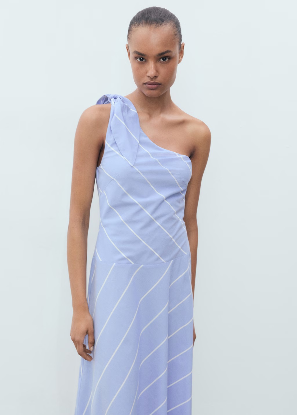 Asymmetrical striped dress with knot