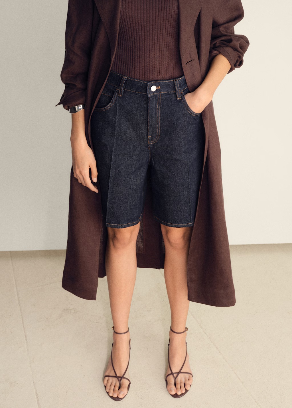 High-waist rinse-wash denim shorts