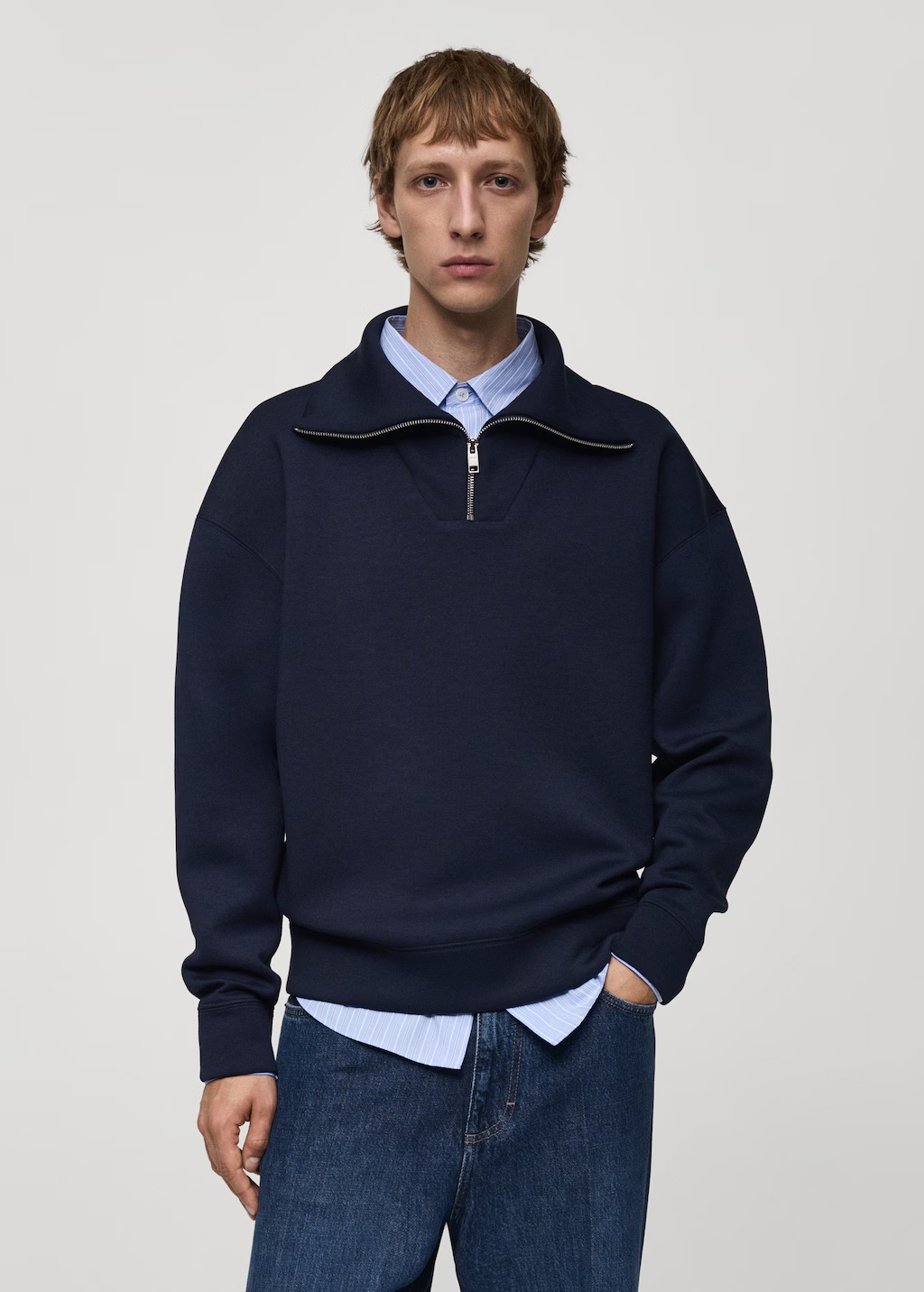 Relaxed-fit sweatshirt with zip collar