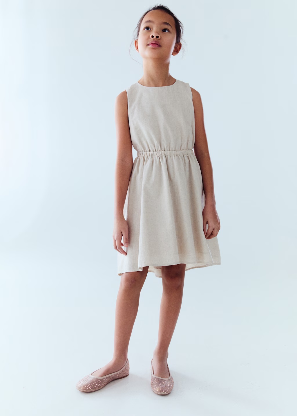 Linen dress with gathered detail 3 Linen dress with gathered detail