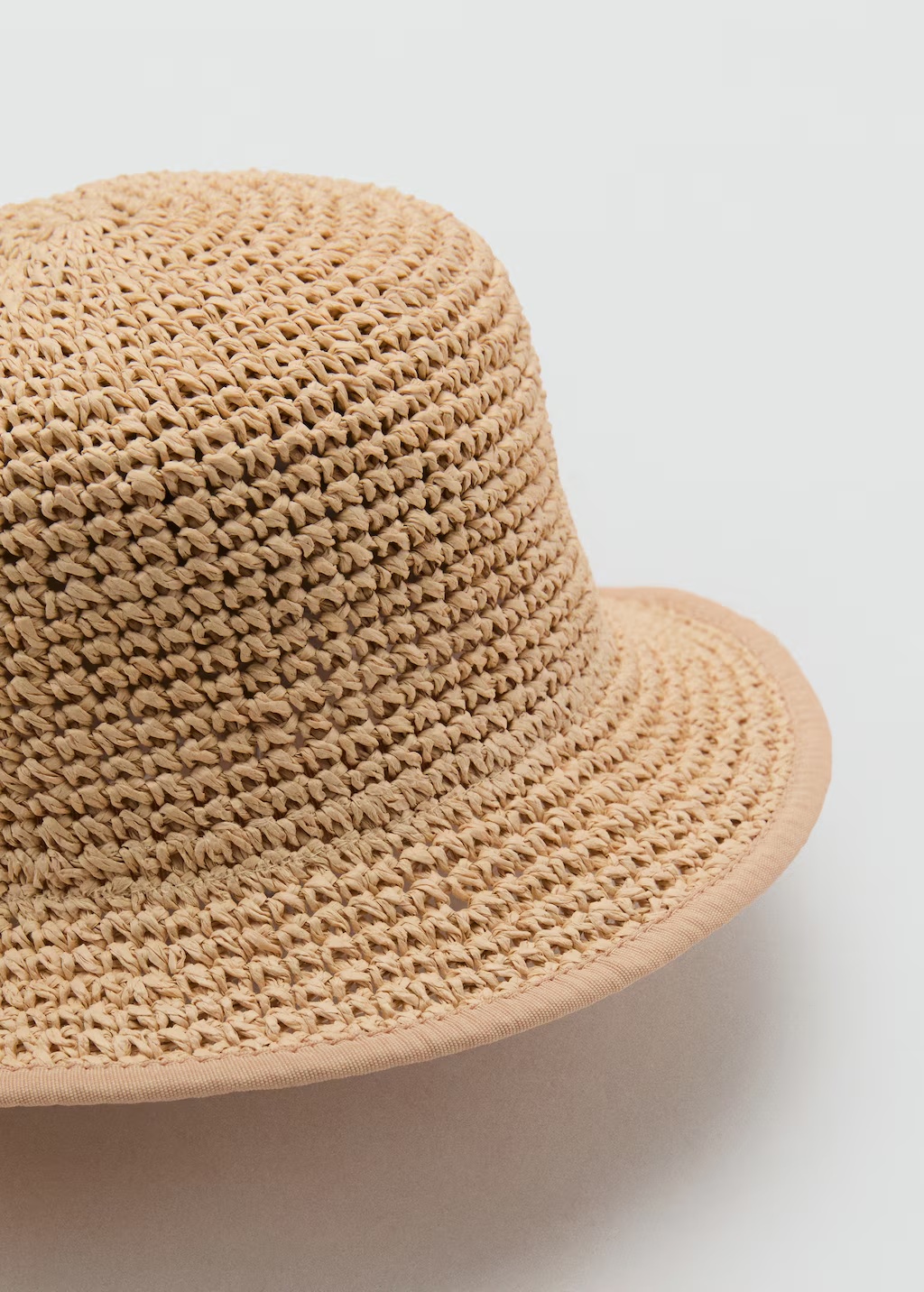 Natural fibre bucket hat