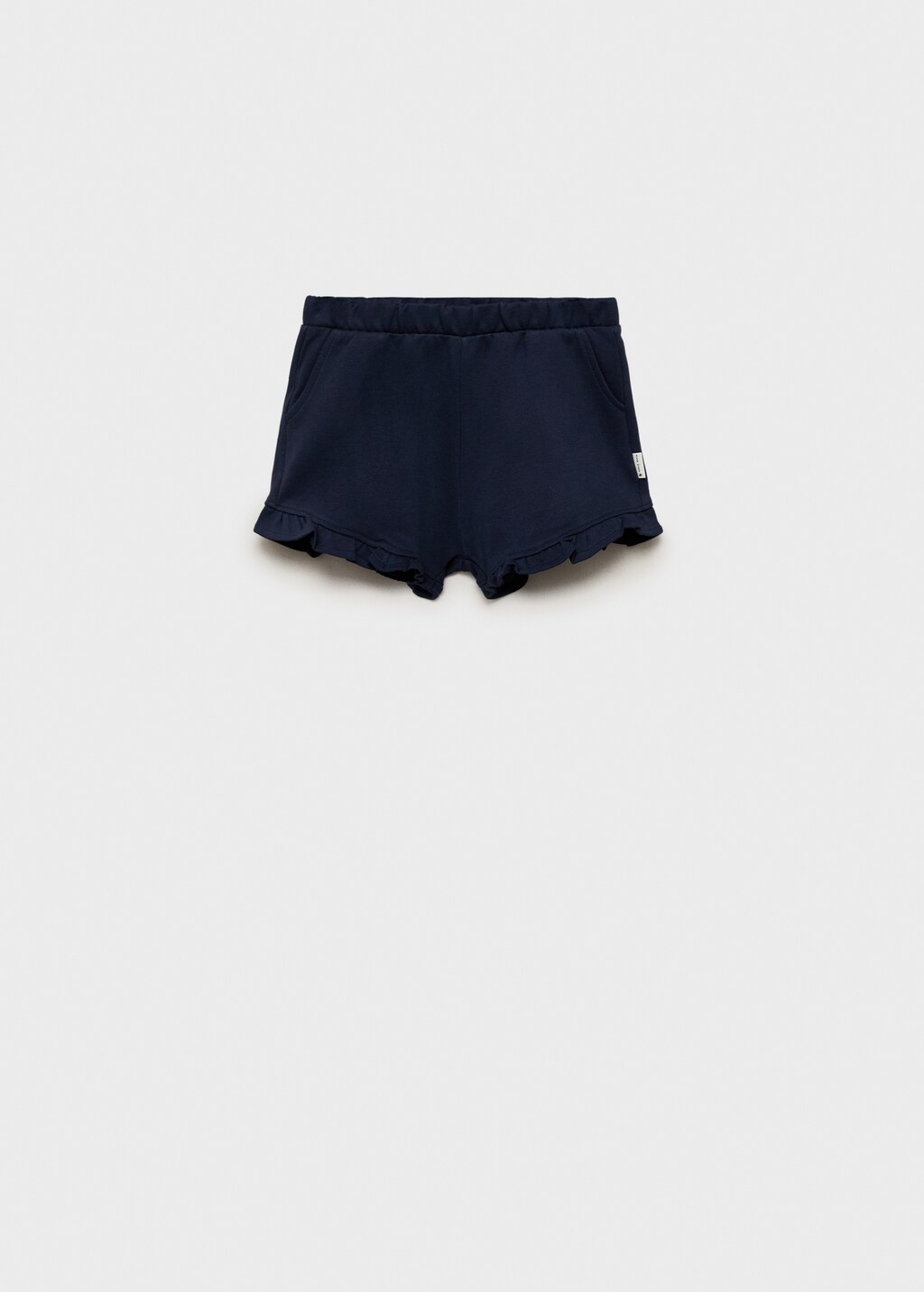 Shorts with ruffled hem