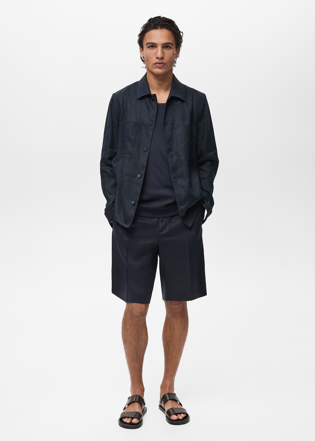 Slim-fit 100% linen bermuda shorts 3 Slim-fit 100% linen bermuda shorts