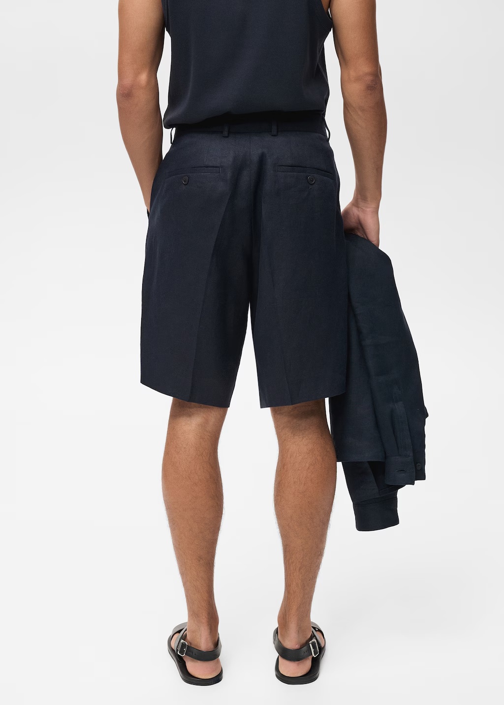 Slim-fit 100% linen bermuda shorts 4 Slim-fit 100% linen bermuda shorts