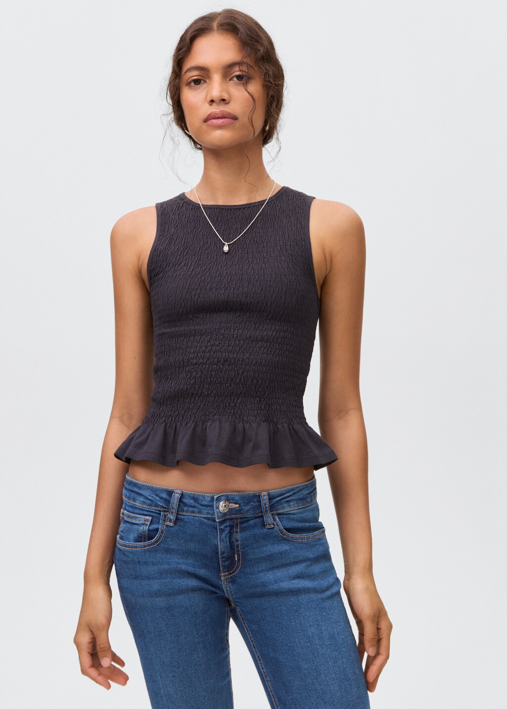 Low-waist flared jeans