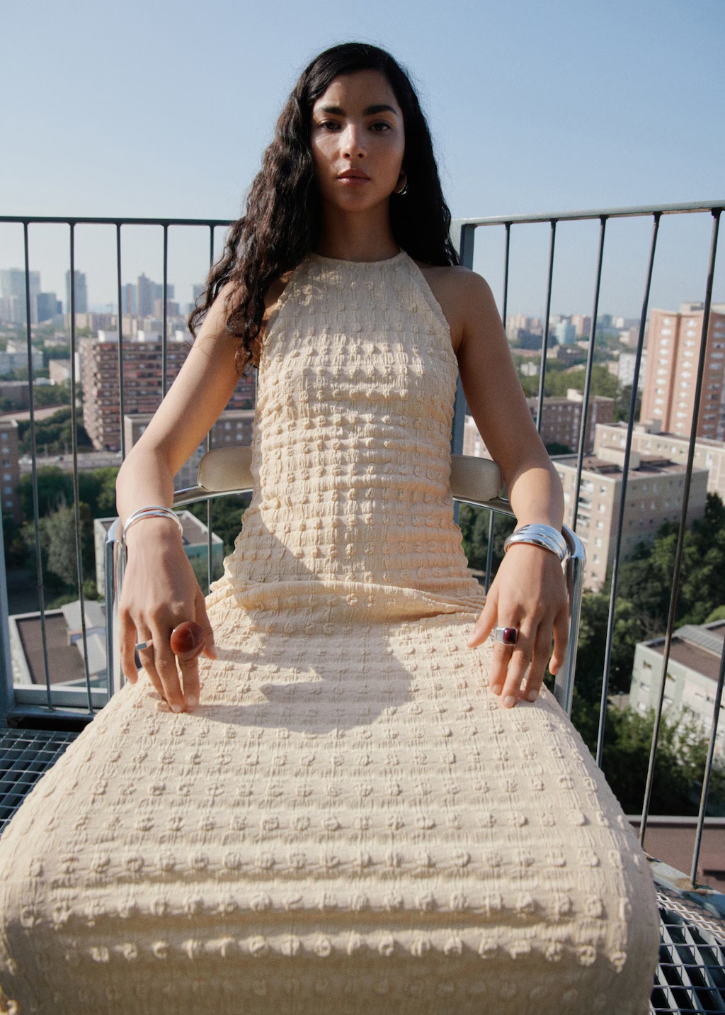 Halter-neck crÃªpe dress