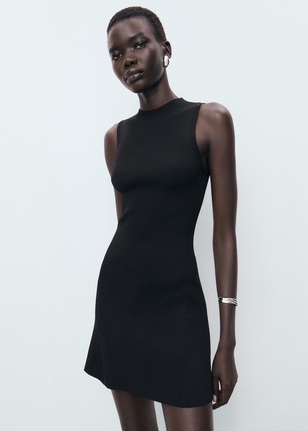Short knitted dress