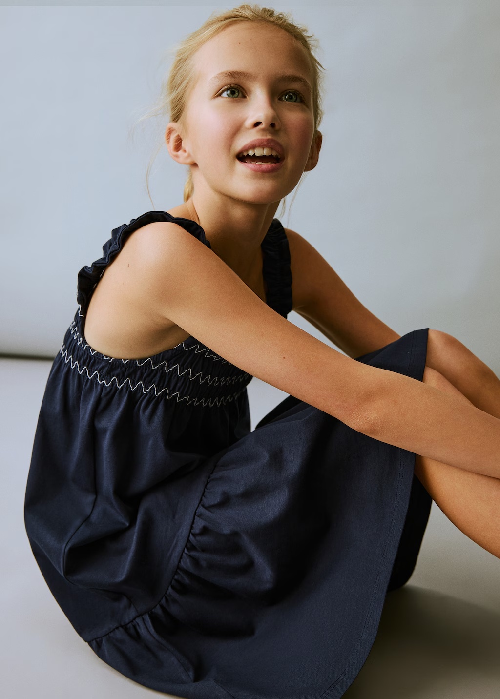 Embroidered flounce dress 3 Embroidered flounce dress