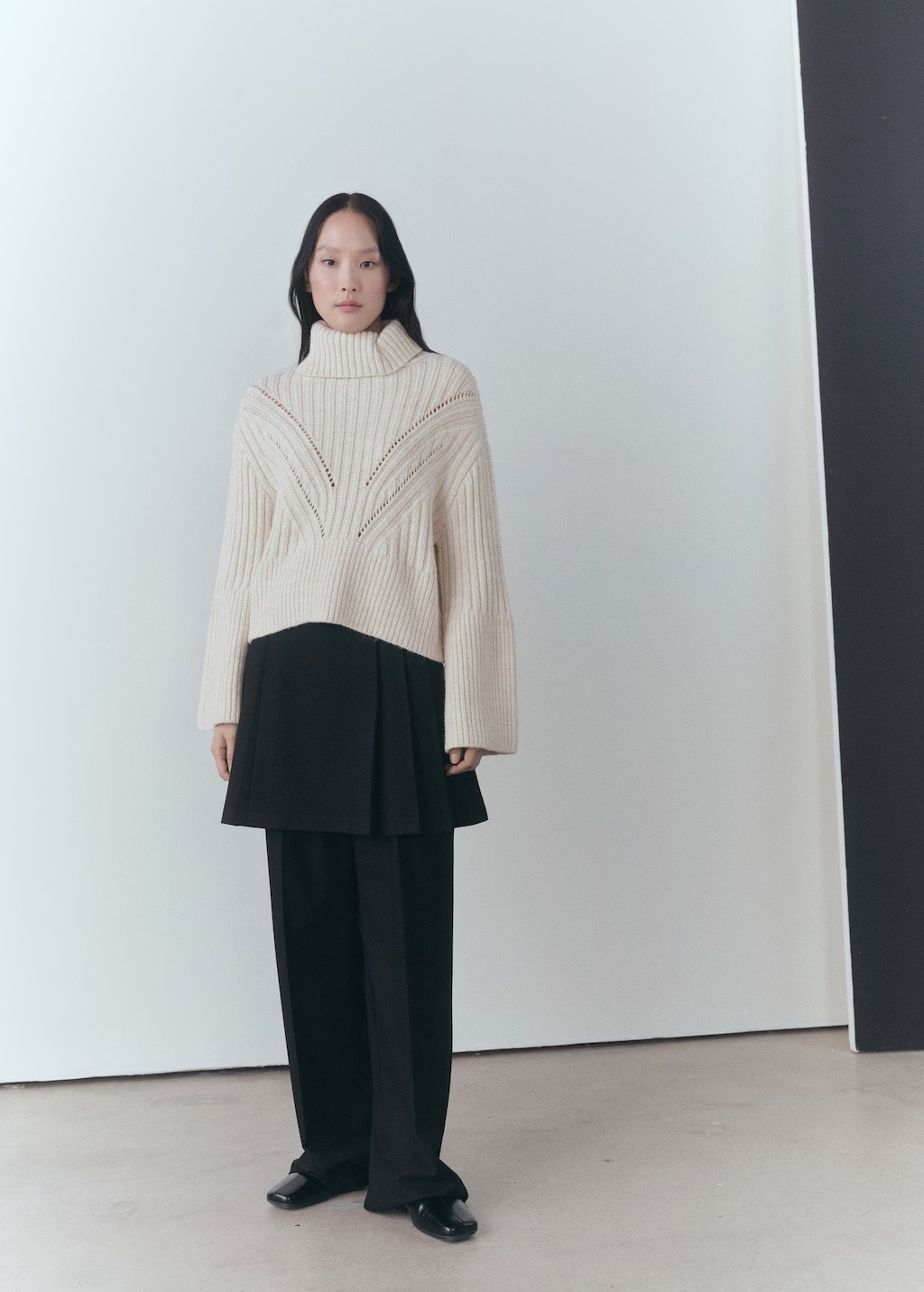 Turtleneck sweater with unstitched detail 3 Turtleneck sweater with unstitched detail