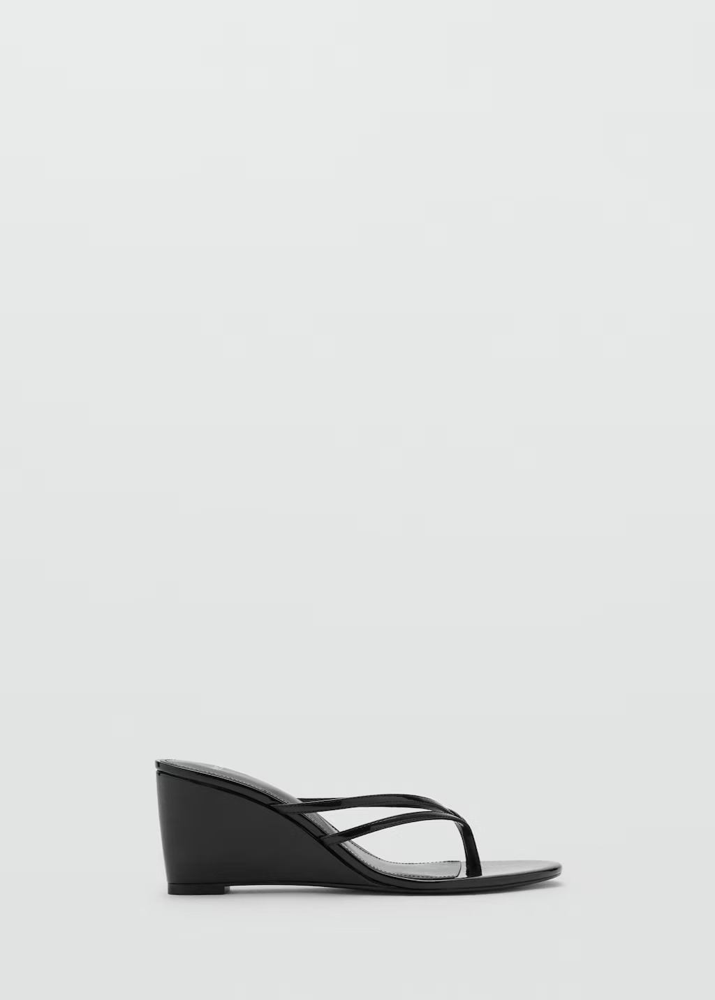 Wedge sandals with crisscross straps 3 Wedge sandals with crisscross straps