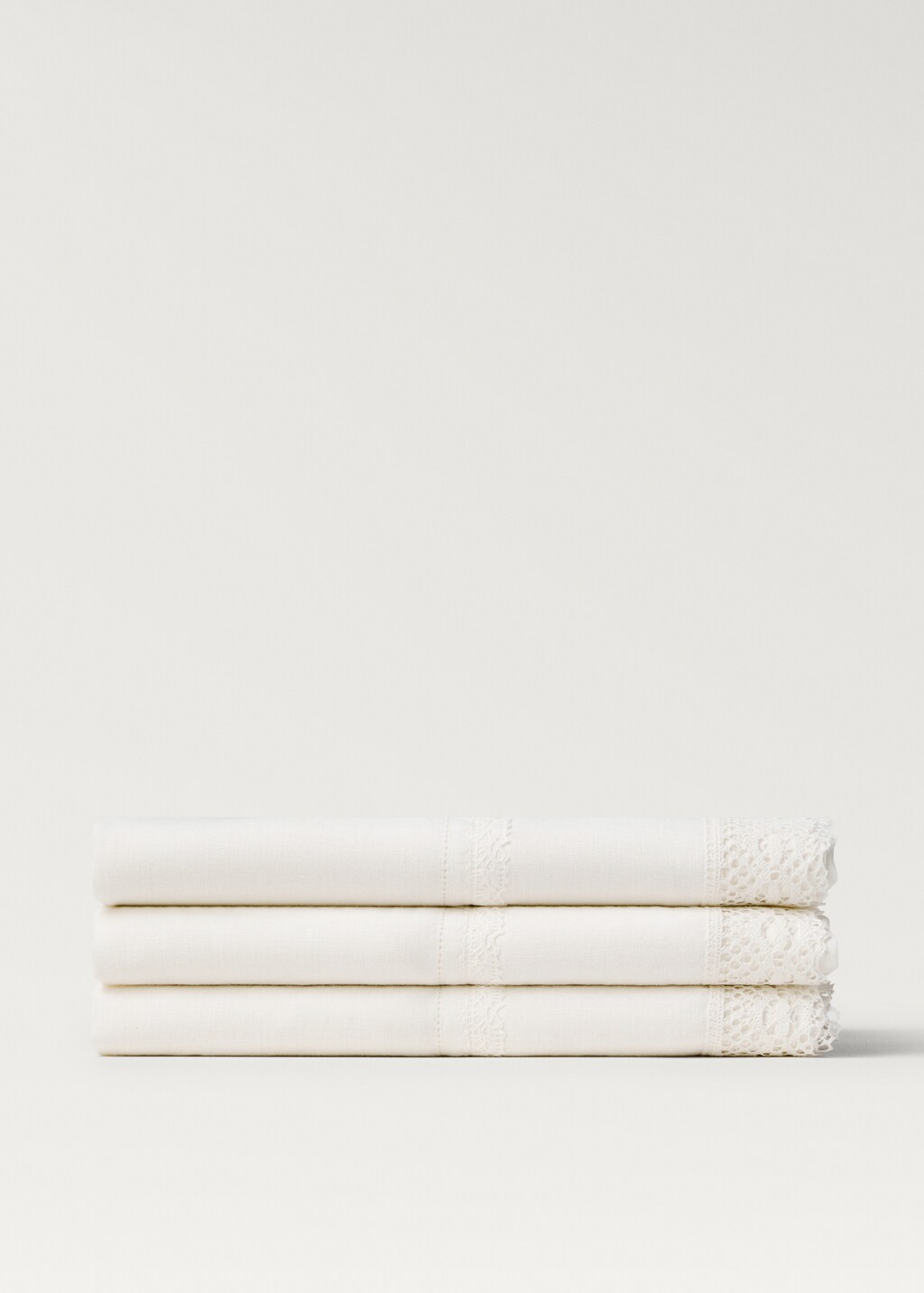 100% linen lace tablecloth for 6 to 8 diners 7 100% linen lace tablecloth for 6 to 8 diners