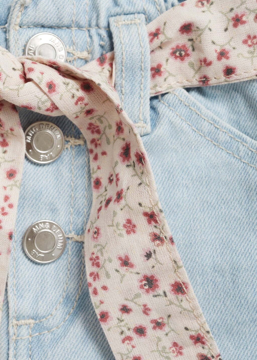Denim shorts with belt 5 Denim shorts with belt