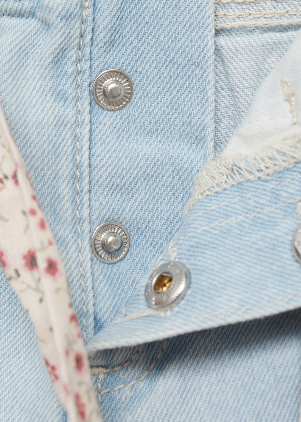 Denim shorts with belt 7 Denim shorts with belt