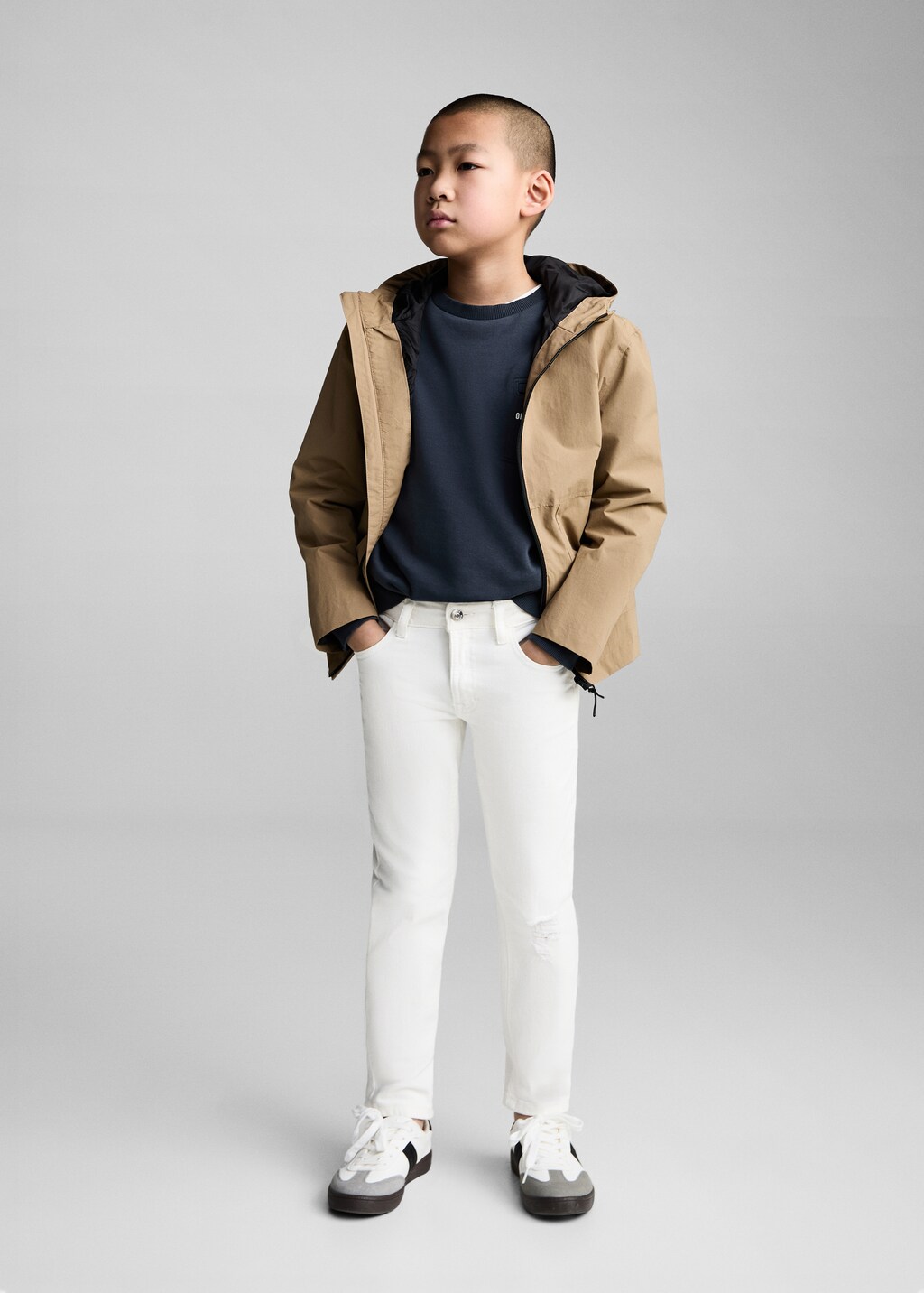 Slim-fit jeans 3 Slim-fit jeans