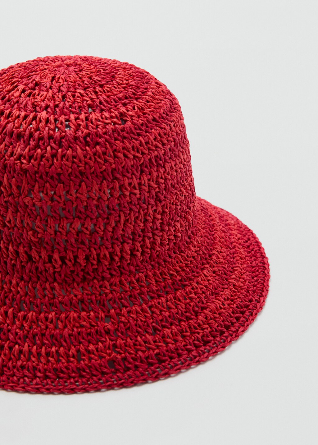 Natural fibre bucket hat