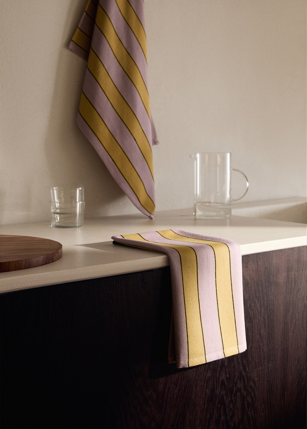 Two-tone striped kitchen towel
