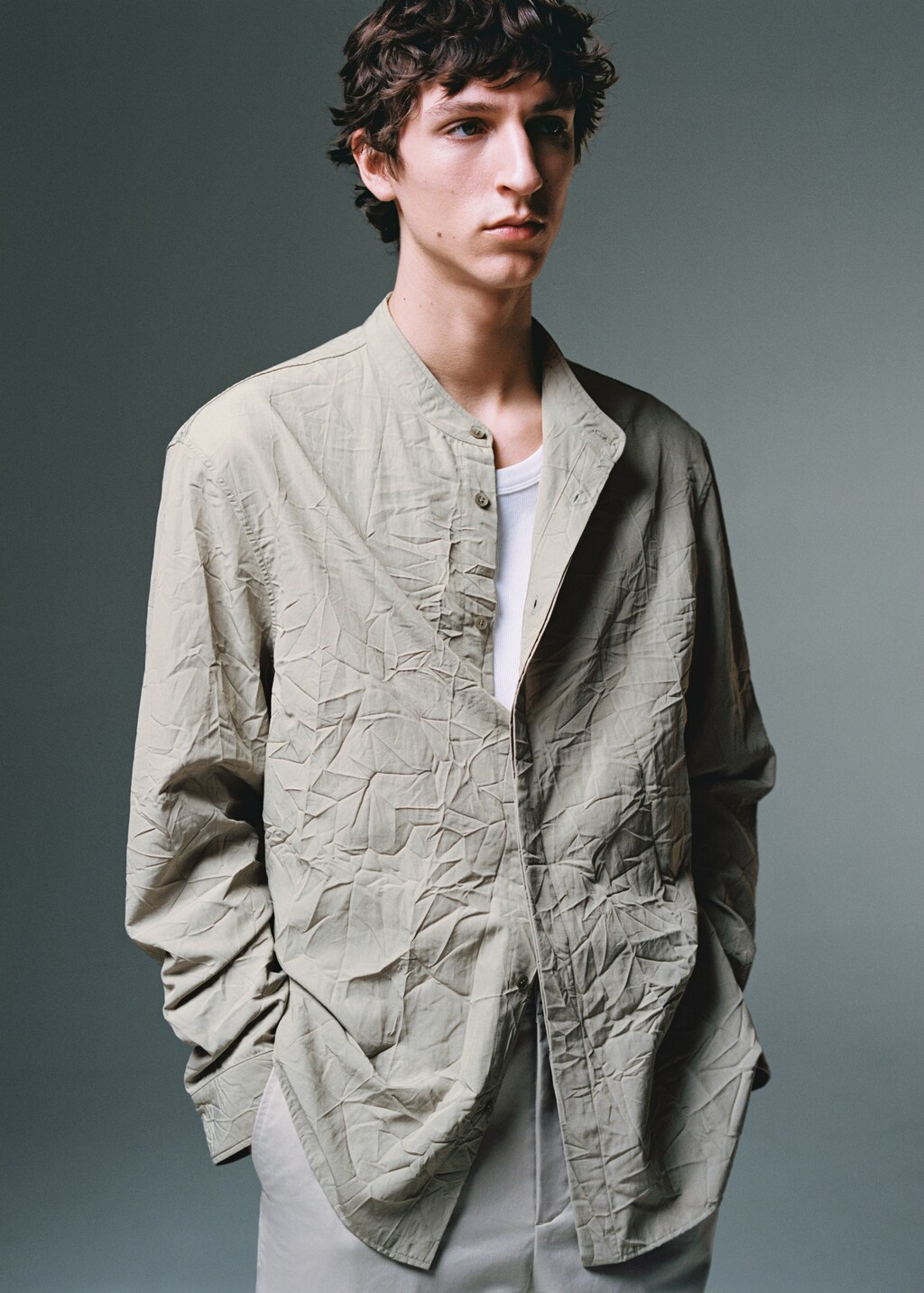 Crew-neck shirt with wrinkled effect 7 Crew-neck shirt with wrinkled effect