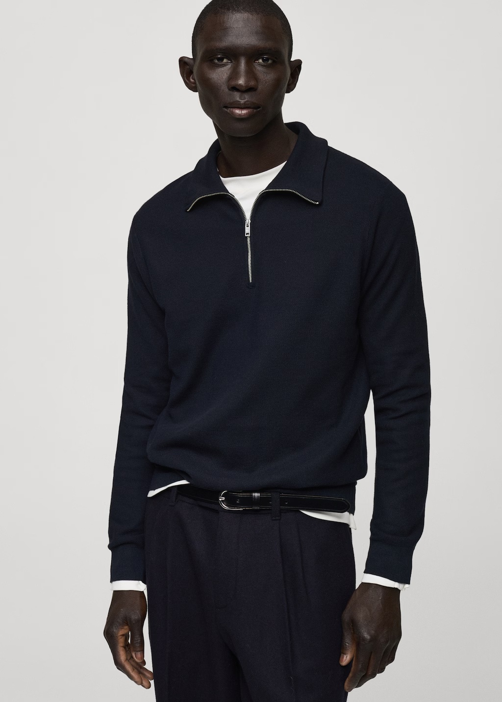 Microstructure sweater with zipper collar