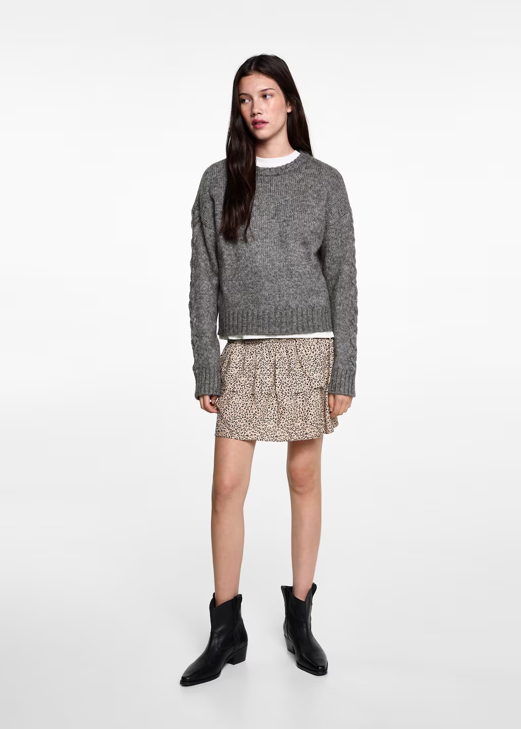 Braided sleeve sweater 3 Braided sleeve sweater