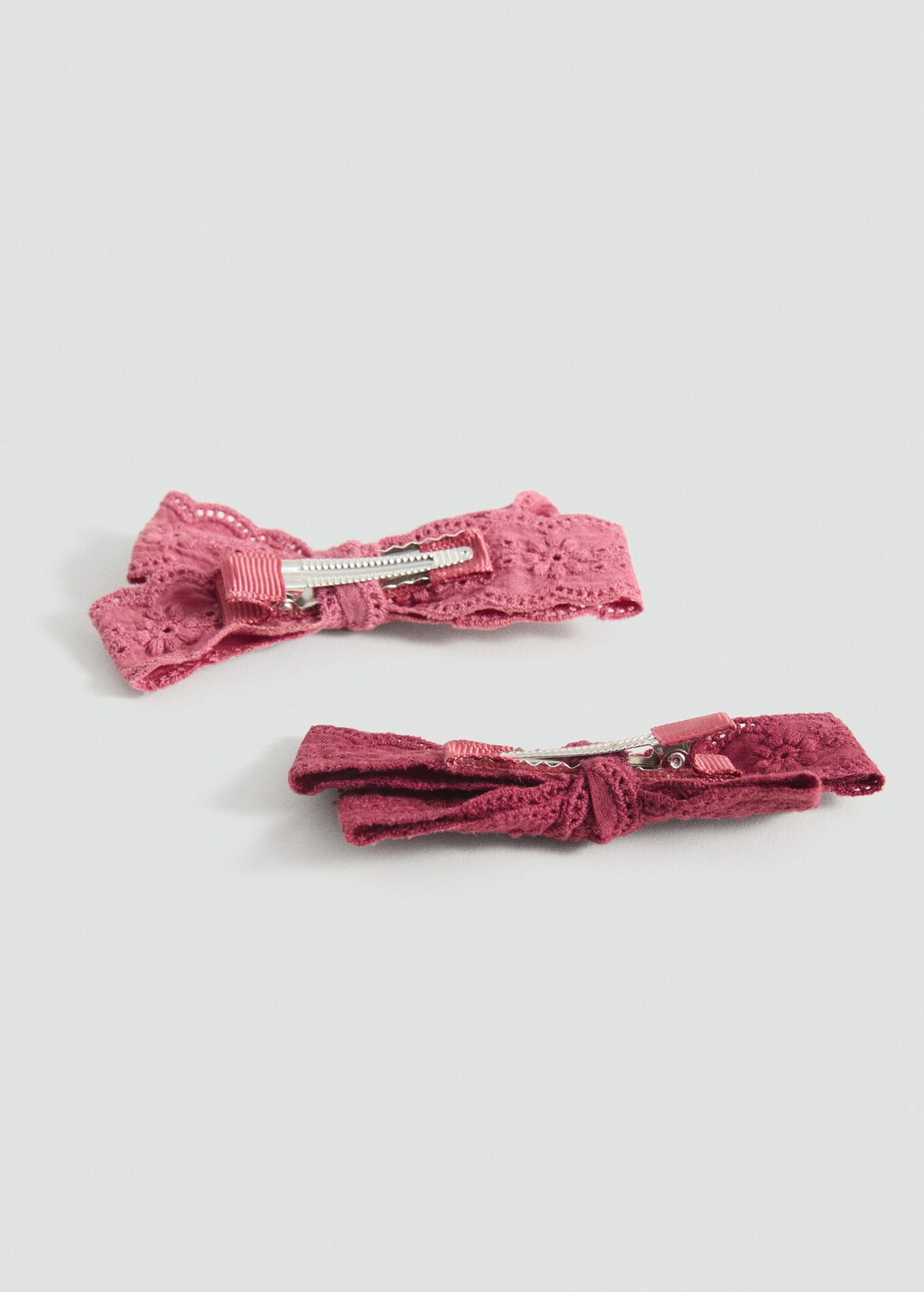 Pack of 2 fur-effect hair clips