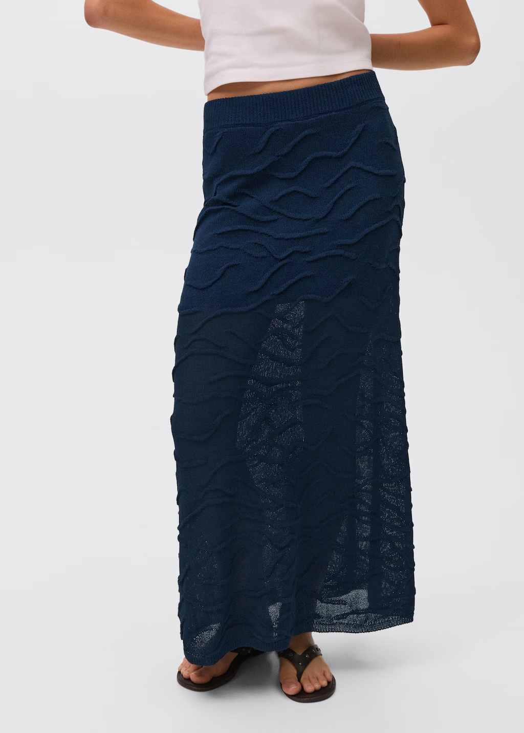 Textured long skirt