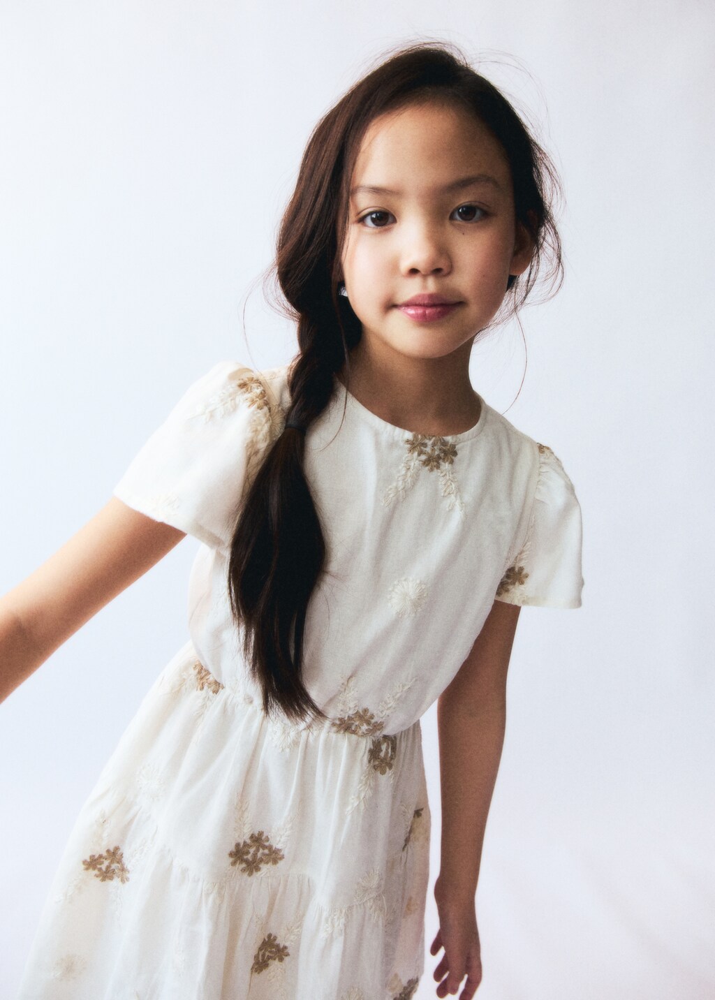 Short dress with embroidered detail 3 Short dress with embroidered detail