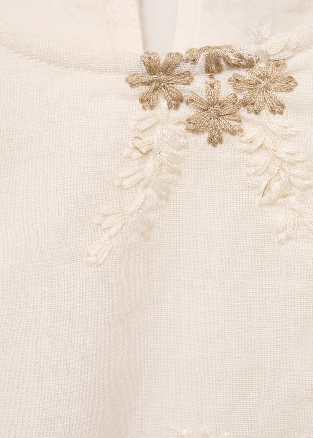 Short dress with embroidered detail 5 Short dress with embroidered detail