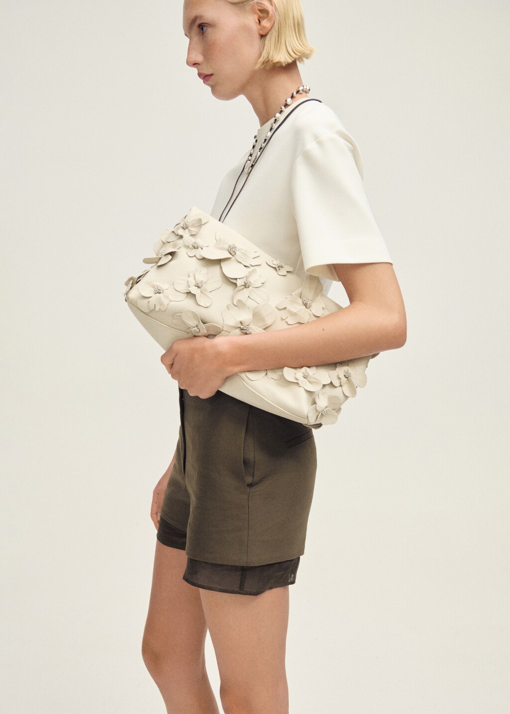 Combined linen-blend shorts 5 Combined linen-blend shorts