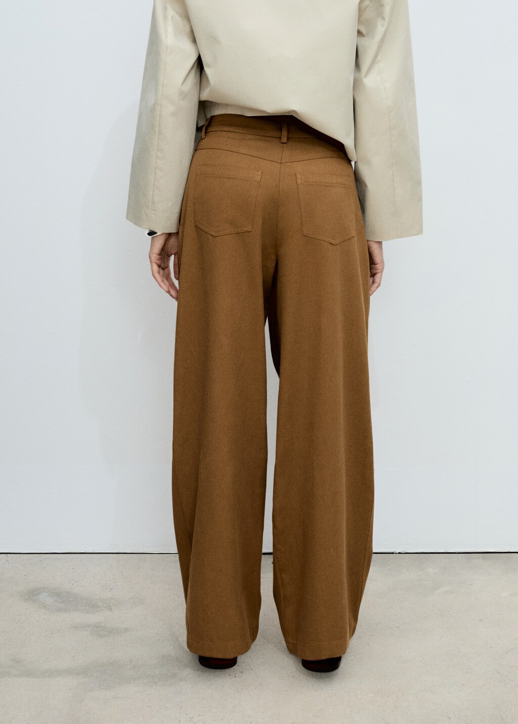 Wide leg pants in cotton and lyocell blend 4 Wide leg pants in cotton and lyocell blend