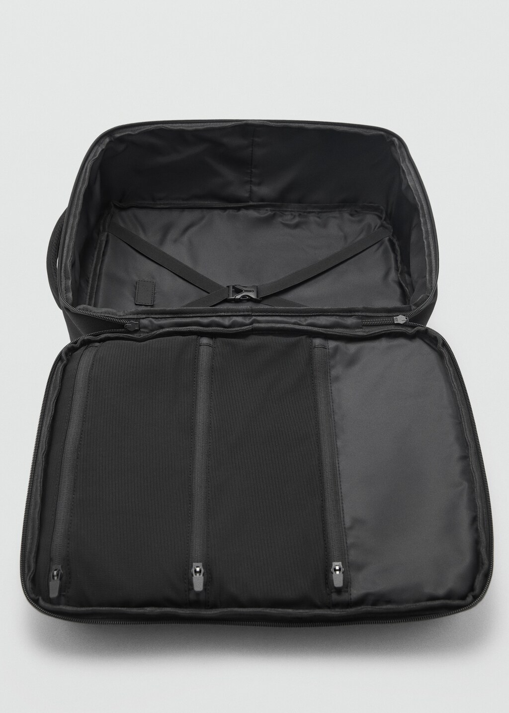 Multi-functional combined CORDURA? backpack 7 Multi-functional combined CORDURA? backpack