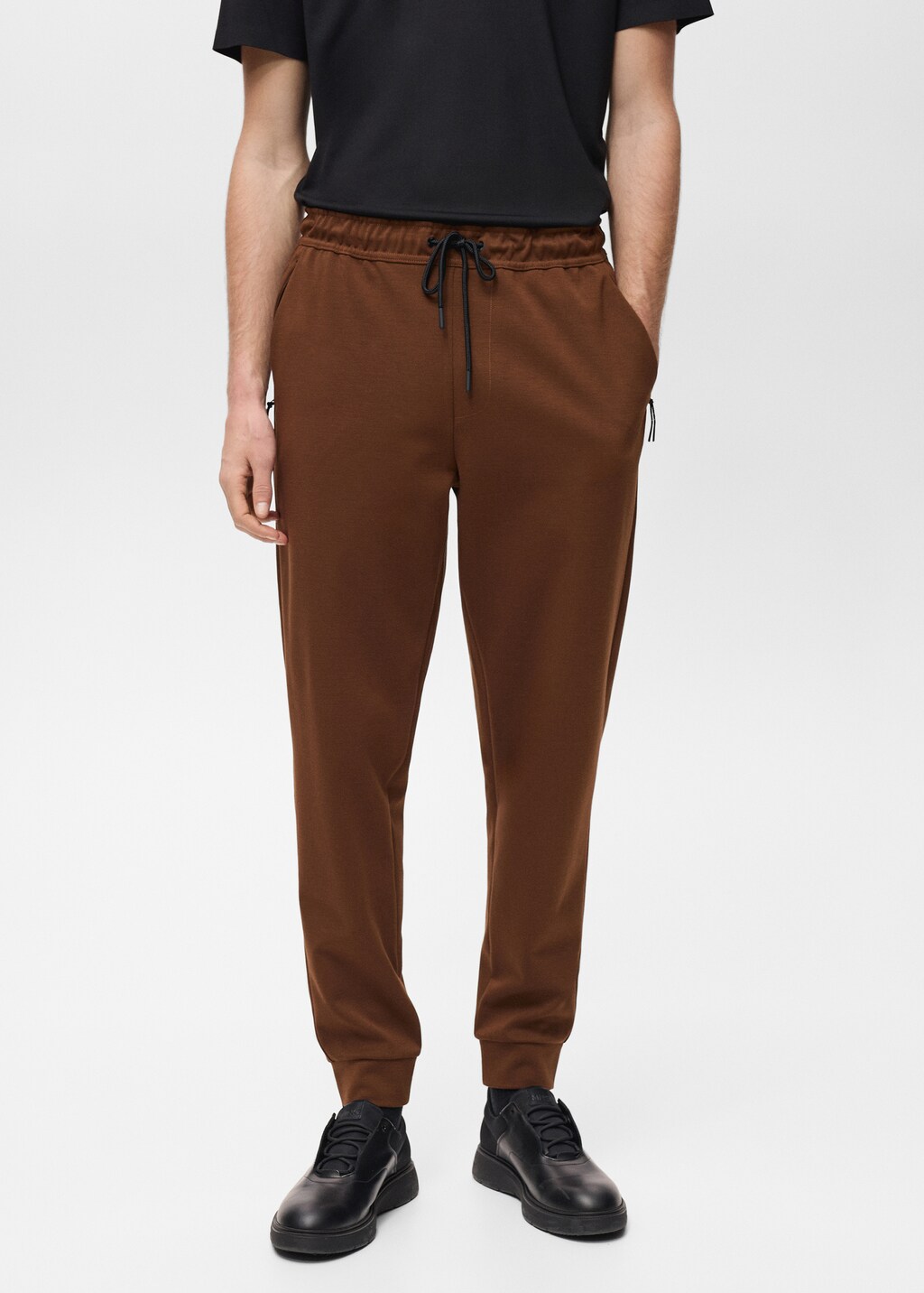 COOLMAX? joggers with elastic waistband