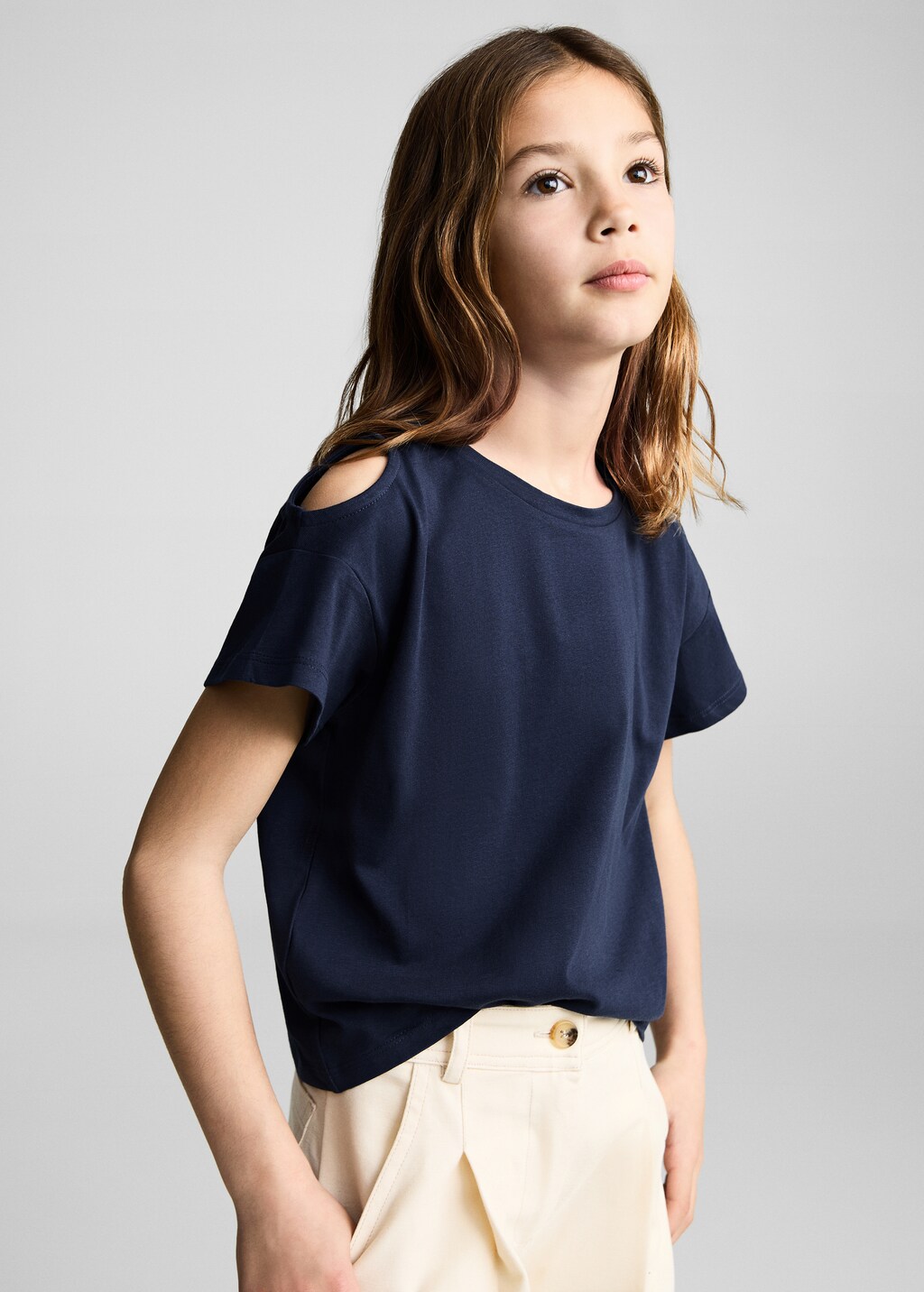 Cut-out t-shirt