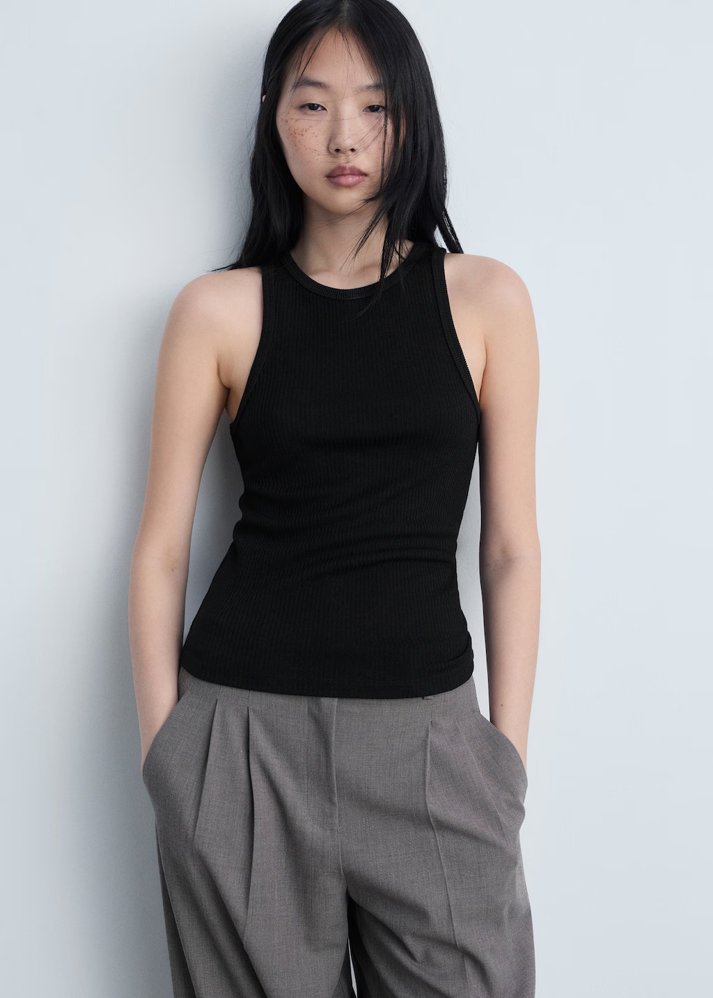 Fine ribbed knit top