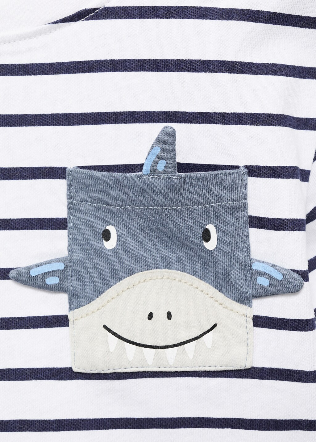 Patch pocket T-shirt 4 Patch pocket T-shirt