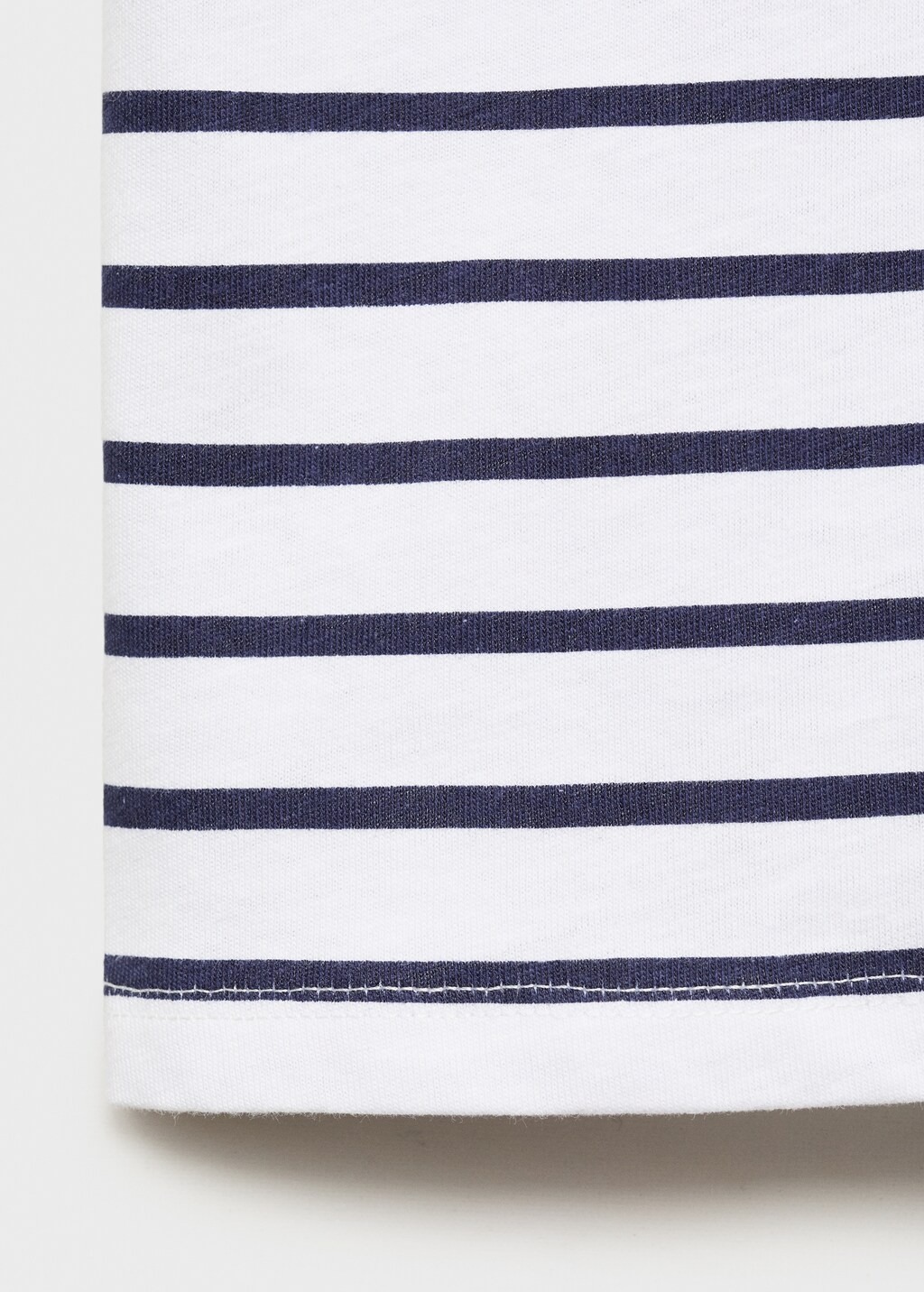 Patch pocket T-shirt 6 Patch pocket T-shirt