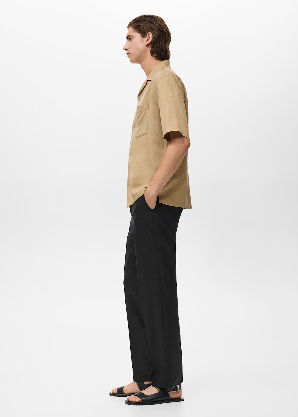 Straight-leg pants in a linen and lyocell blend 6 Straight-leg pants in a linen and lyocell blend