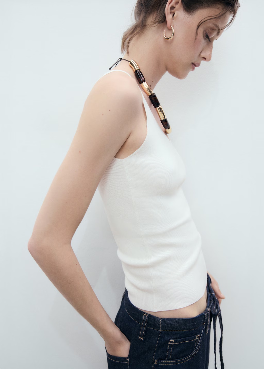 V-neck knitted top