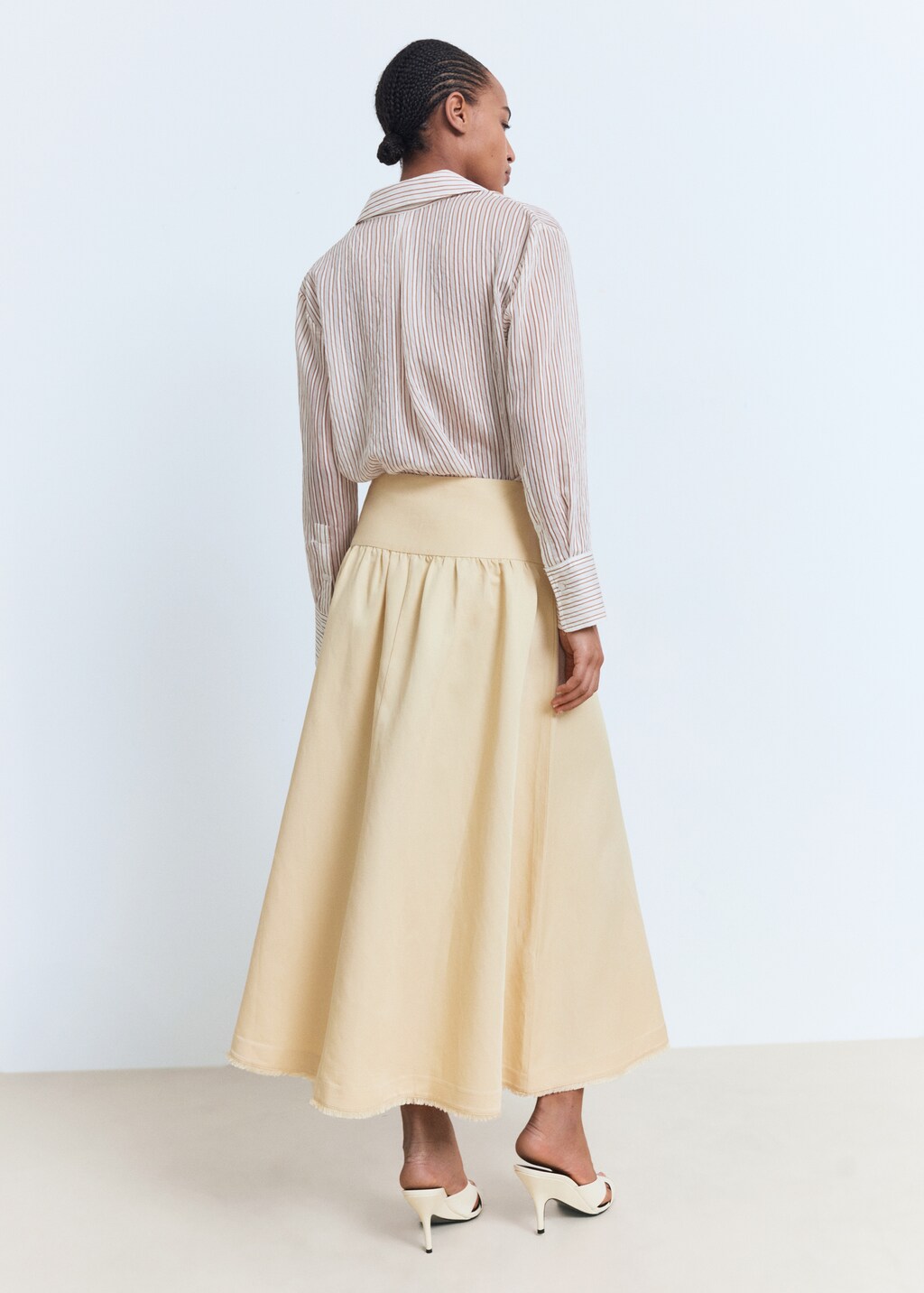 Midi-skirt with frayed ends 4 Midi-skirt with frayed ends
