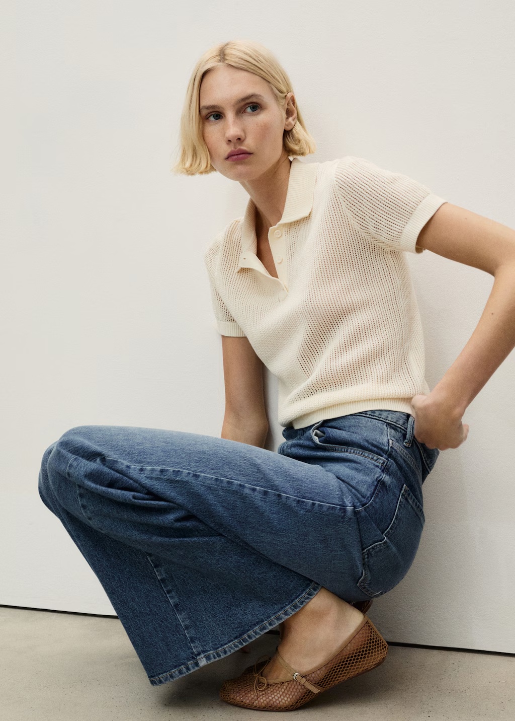 High-waisted wide-leg jeans 6 High-waisted wide-leg jeans