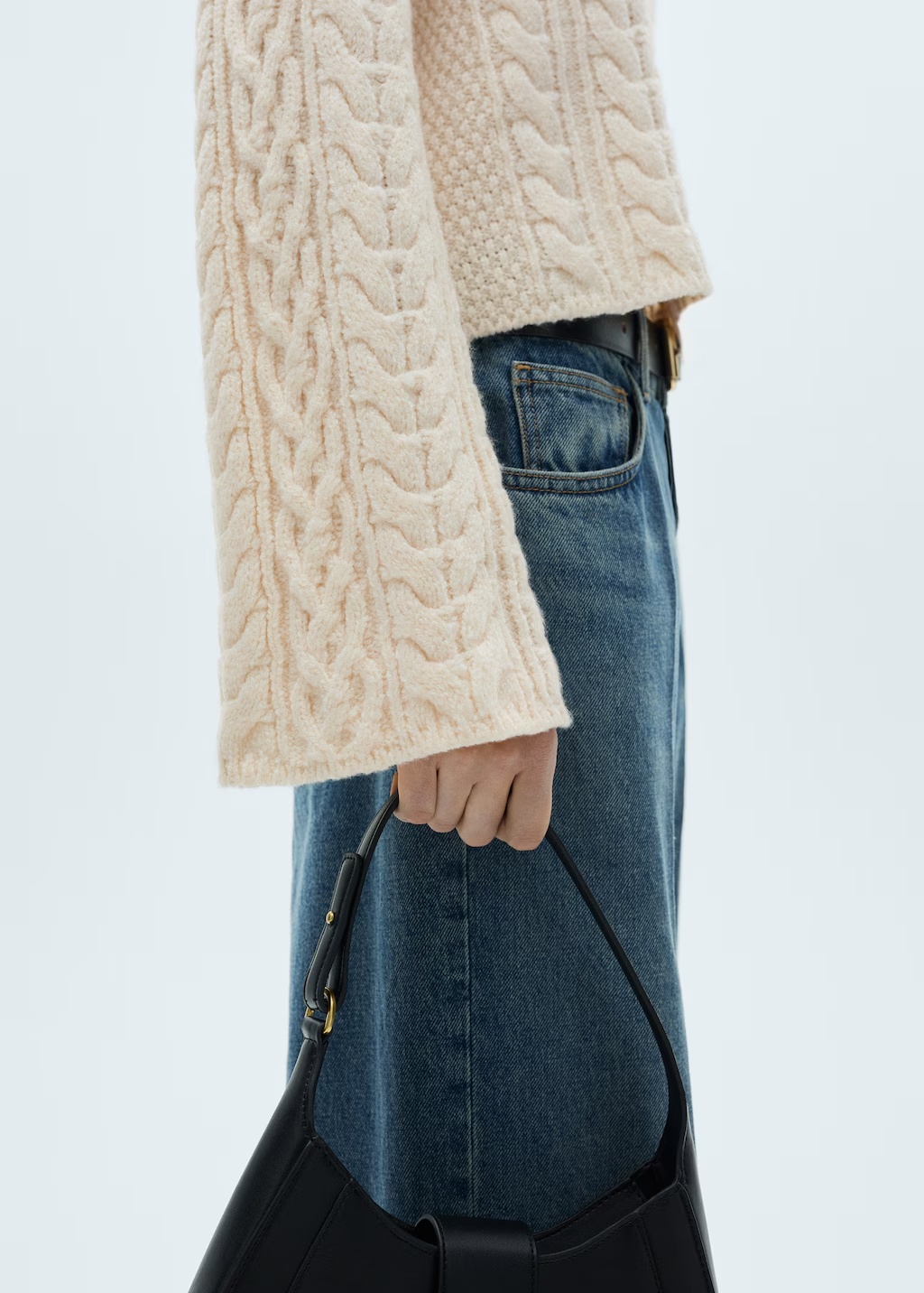 Twisted knitted flared-sleeve sweater 5 Twisted knitted flared-sleeve sweater