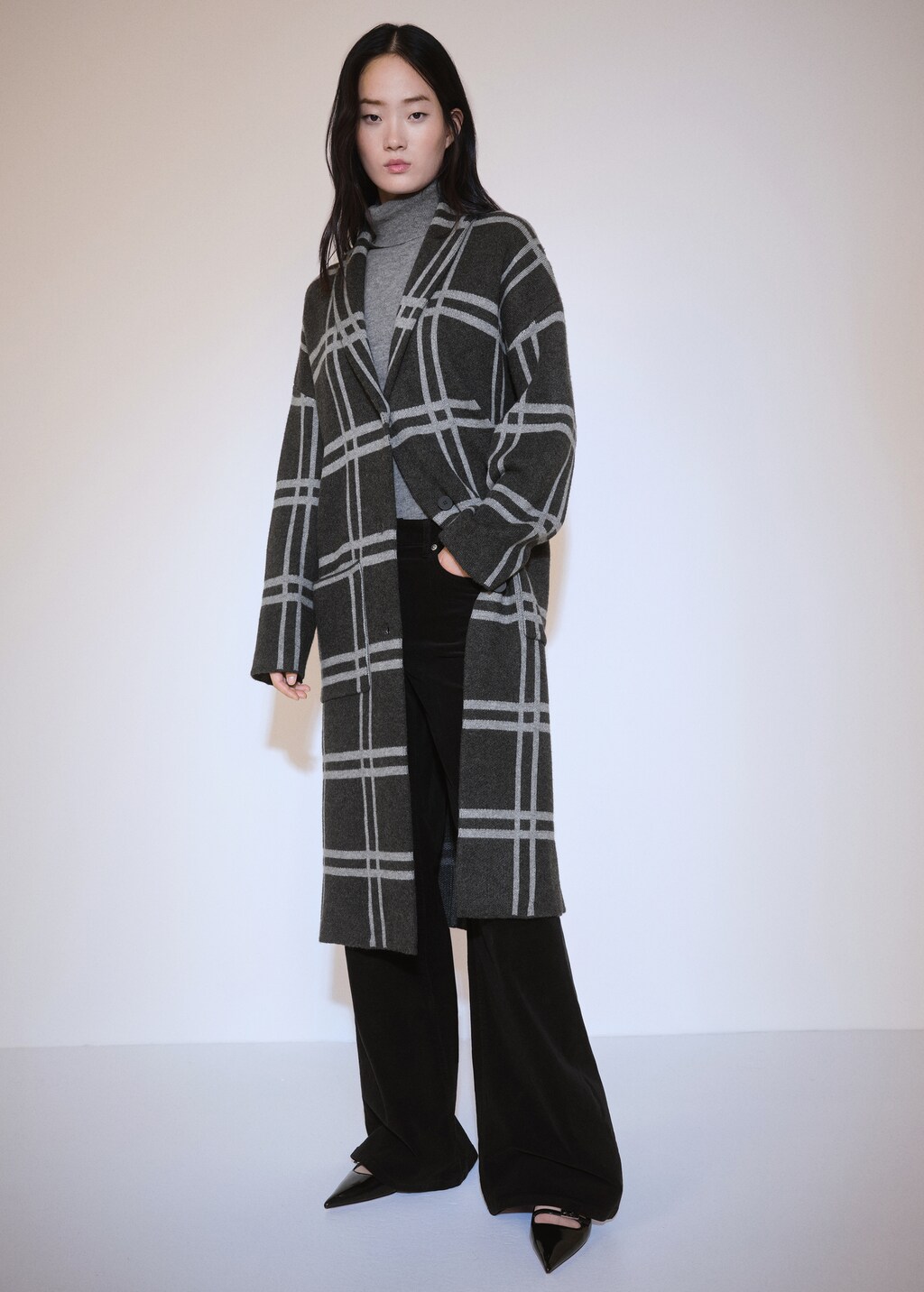 Check knitted coat 3 Check knitted coat