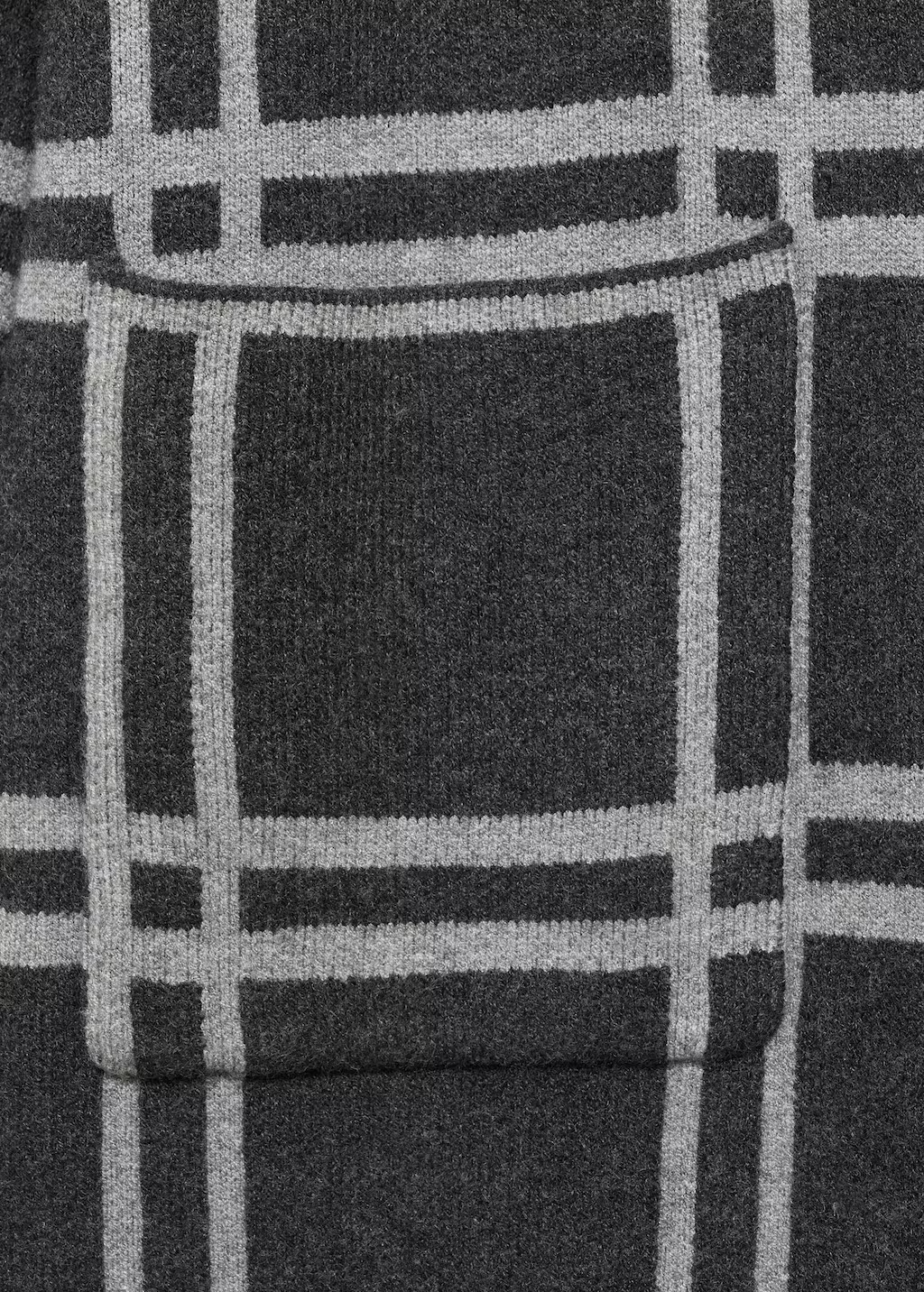 Check knitted coat 8 Check knitted coat
