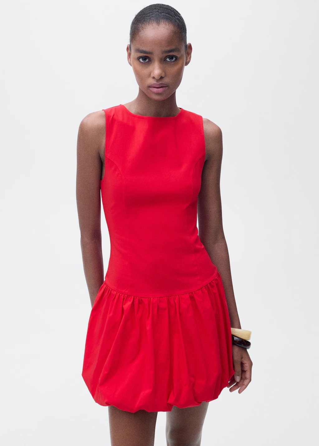 Short balloon dress